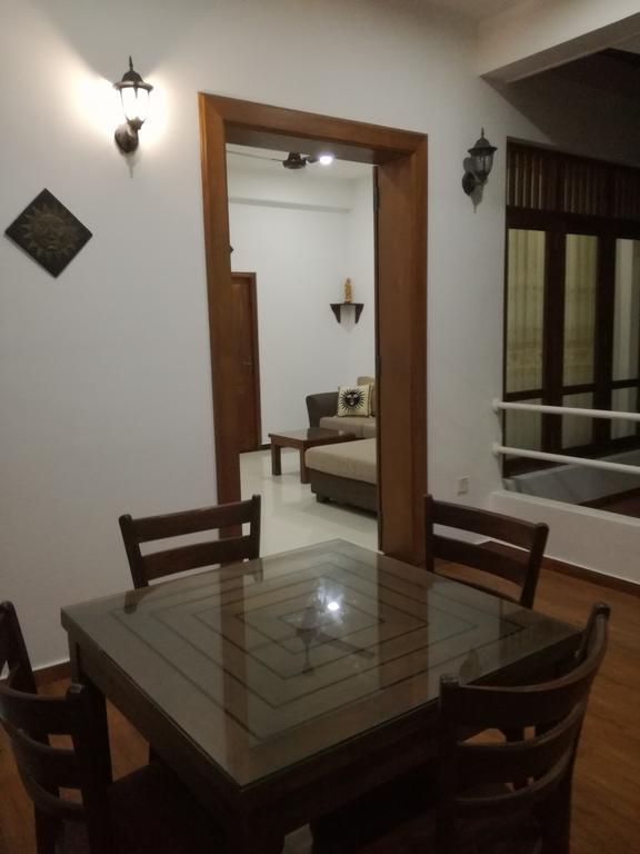 Bianco Terrace Hotel Negombo Bagian luar foto
